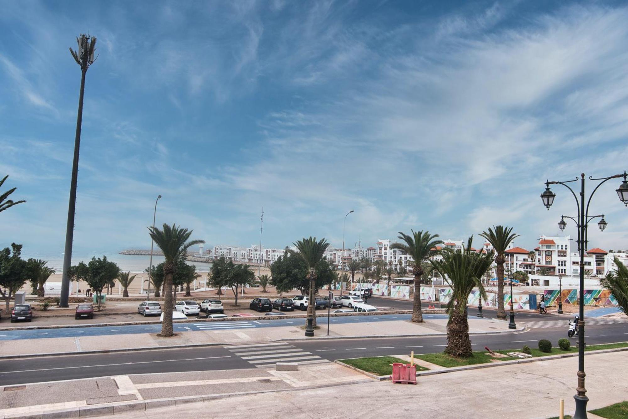 Luxury Seafront Apartment 101Sqm With Wi-Fi And Parking Agadir Exterior photo