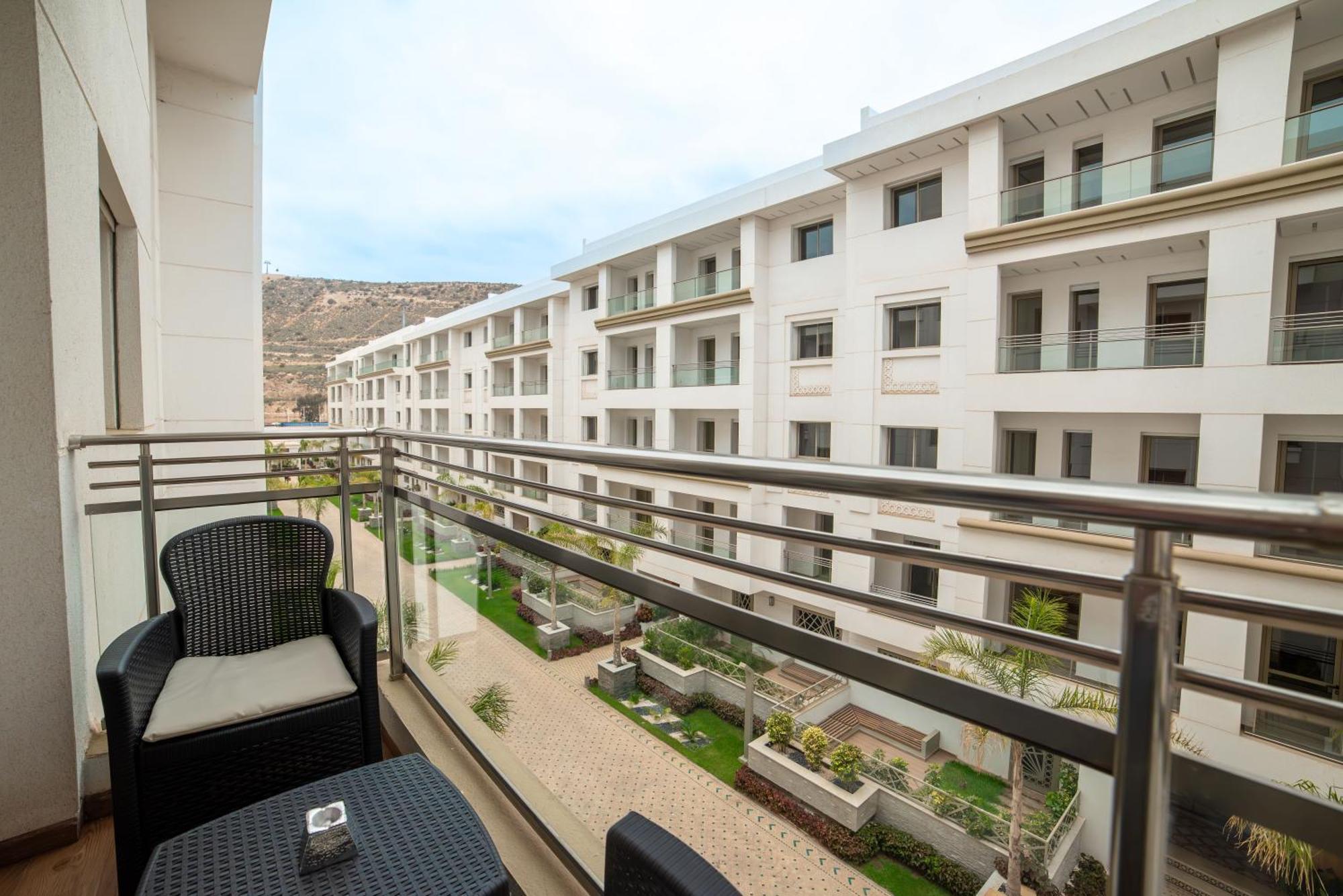 Luxury Seafront Apartment 101Sqm With Wi-Fi And Parking Agadir Exterior photo